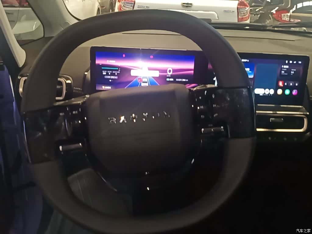 Wuling KiWi, 2024 11