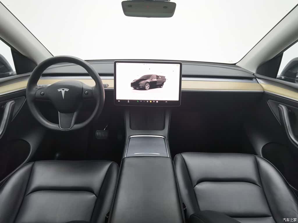 Tesla Model Y, 2022 все фото