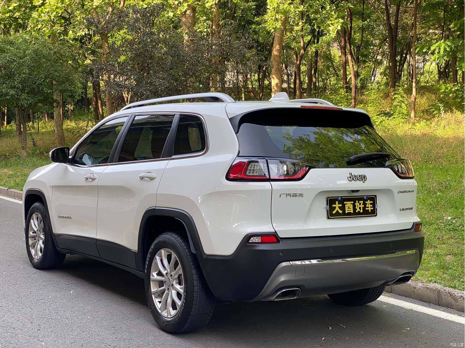 Jeep Cherokee, 2019 4