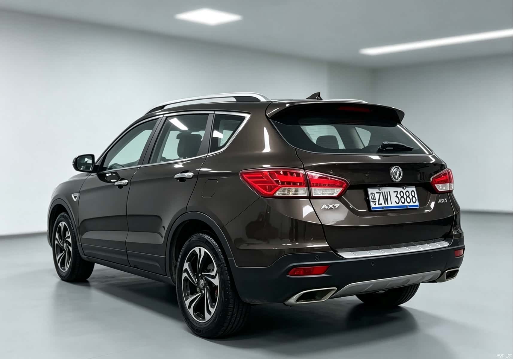 DongFeng AX7, 2018 8