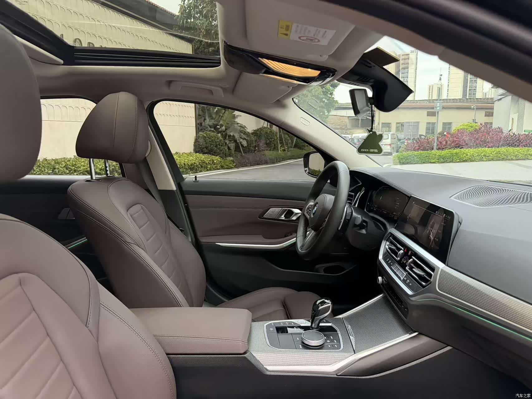 BMW 3 Series, 2020 14