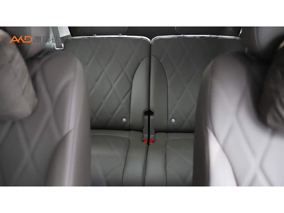 AITO Ask the world M9