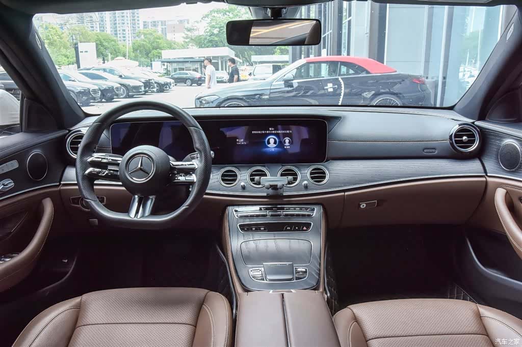 Mercedes-Benz E-Class, 2022 7