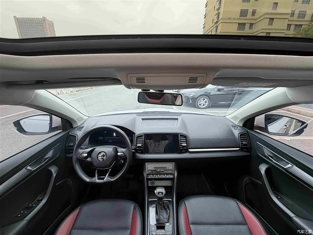 Skoda Karoq, 2022 10