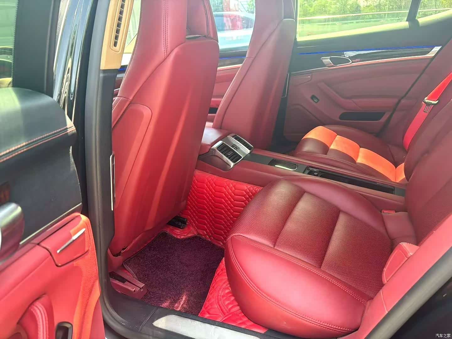 Porsche Panamera, 2011 6
