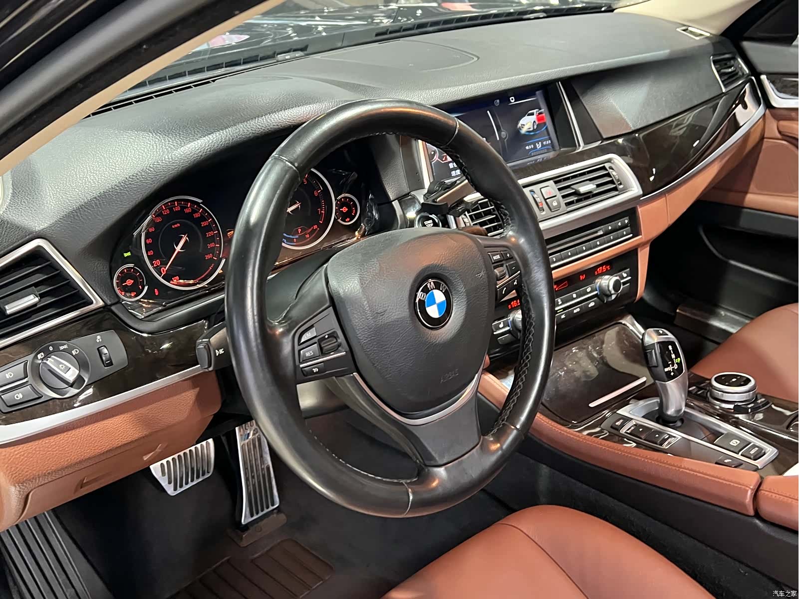 BMW 5 Series, 2017 12