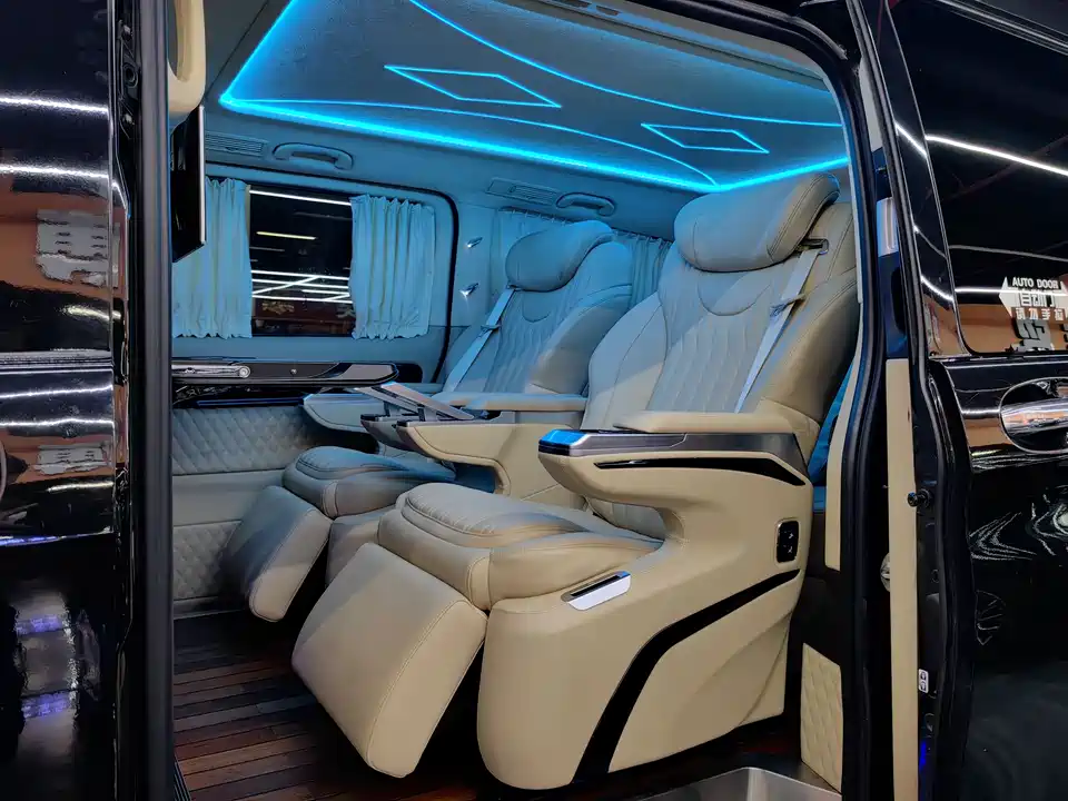 Mercedes-Benz V-class Mercedes-Benz V-class