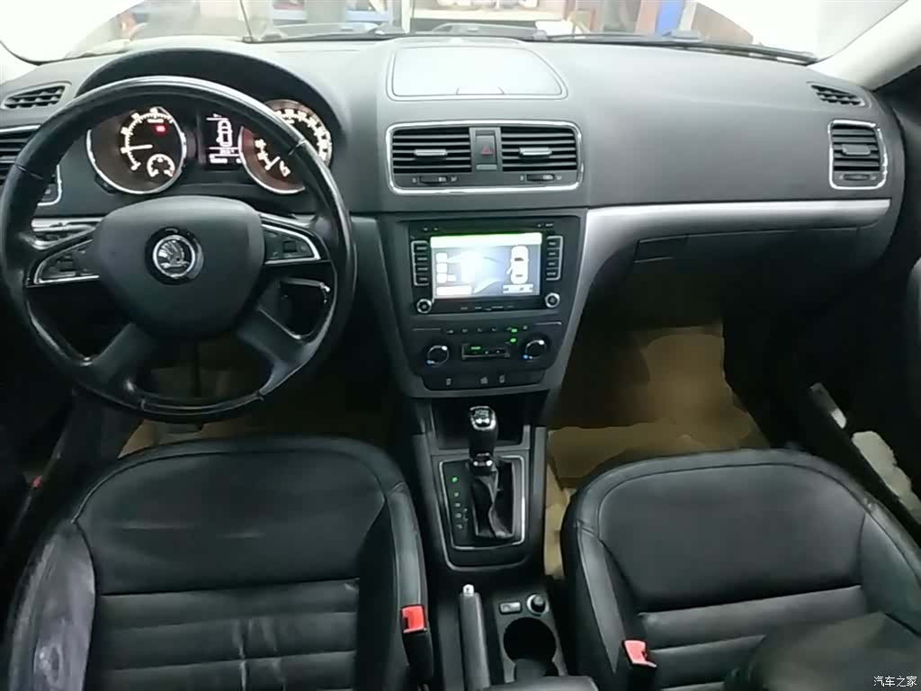 Skoda Yeti, 2014 10