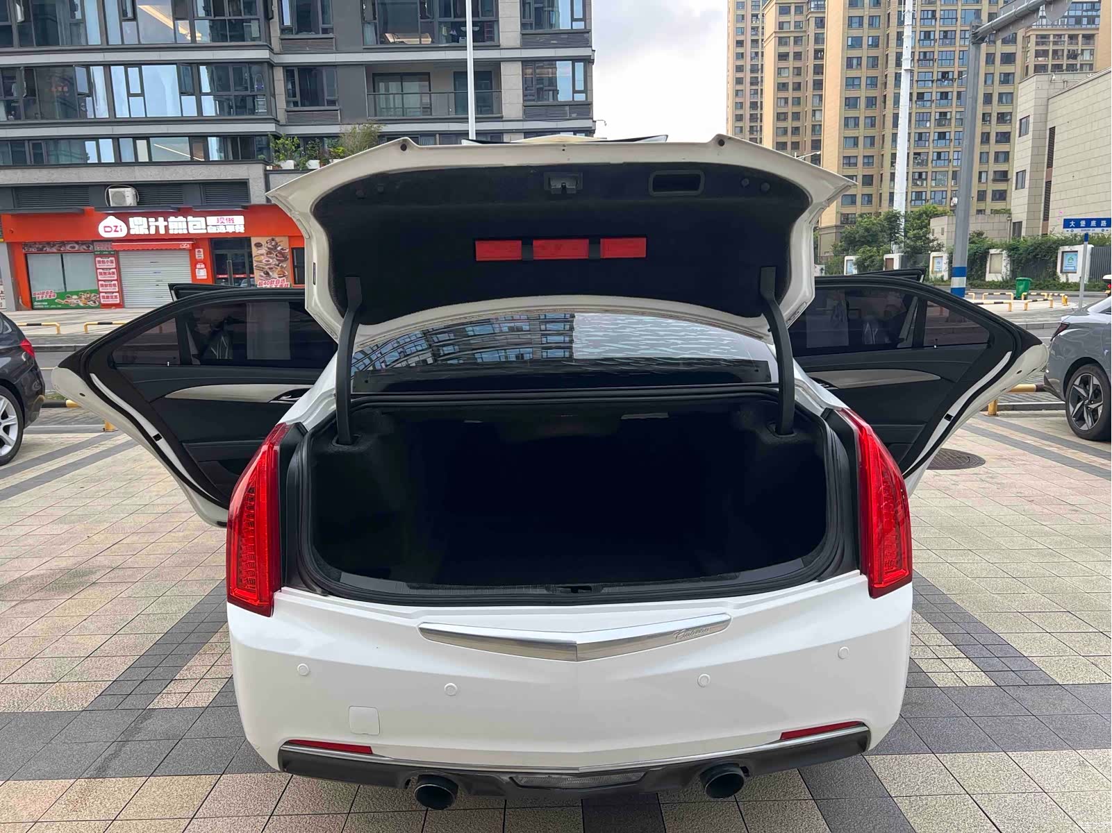 Cadillac ATS-L, 2016 15
