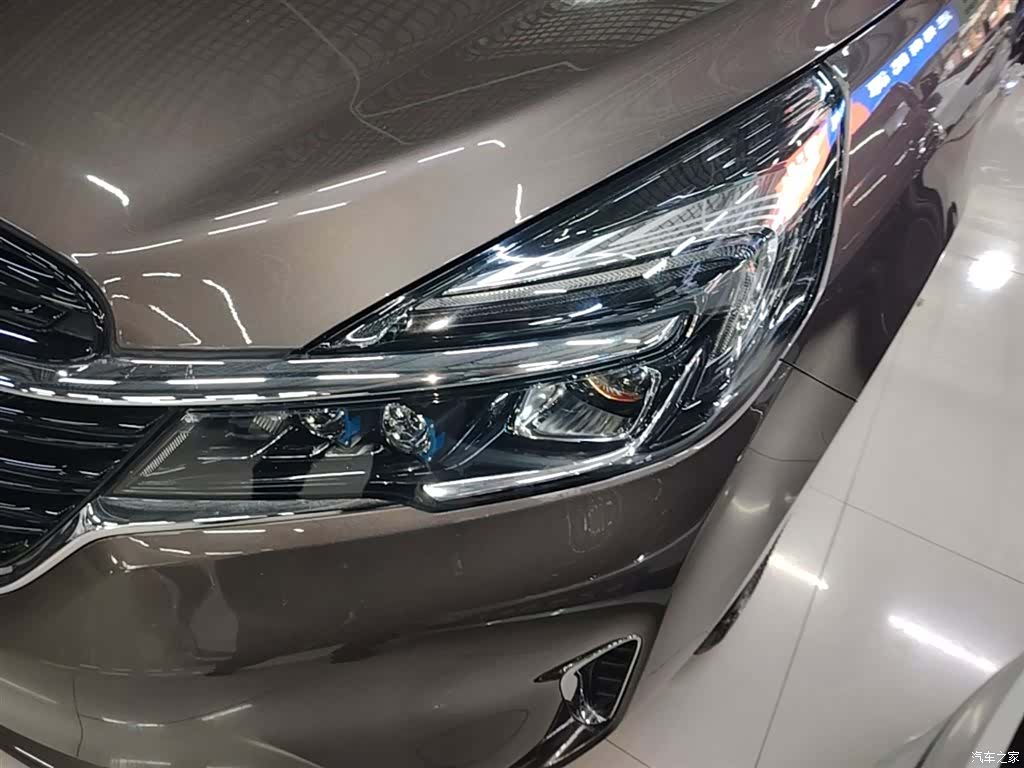 Buick GL8, 2021 24