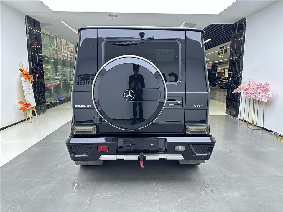 Mercedes-Benz G-class