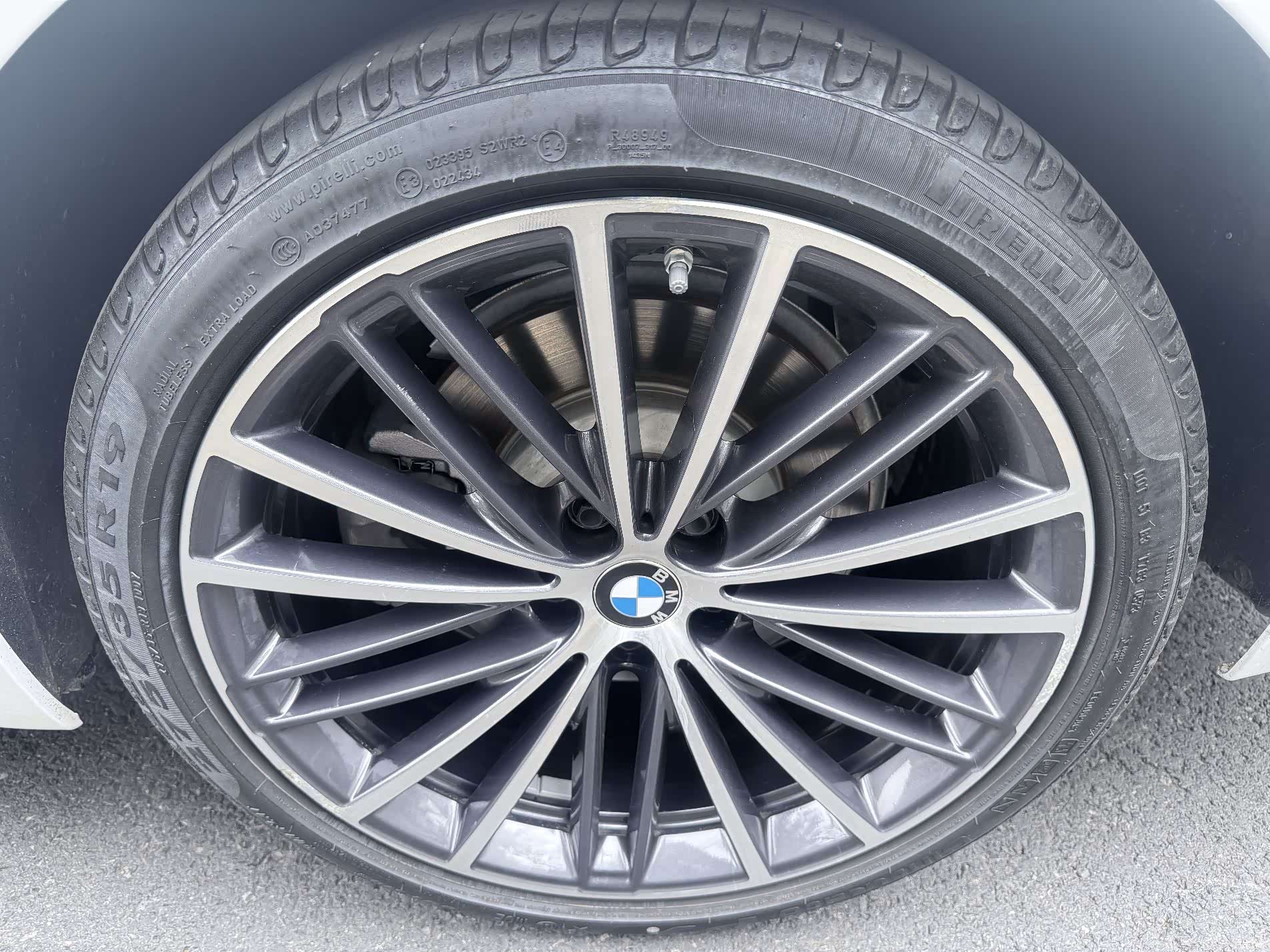 BMW 5 Series, 2023 16