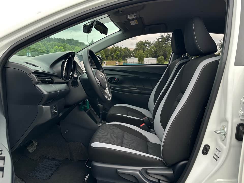 Toyota YARiS L Zhixuan