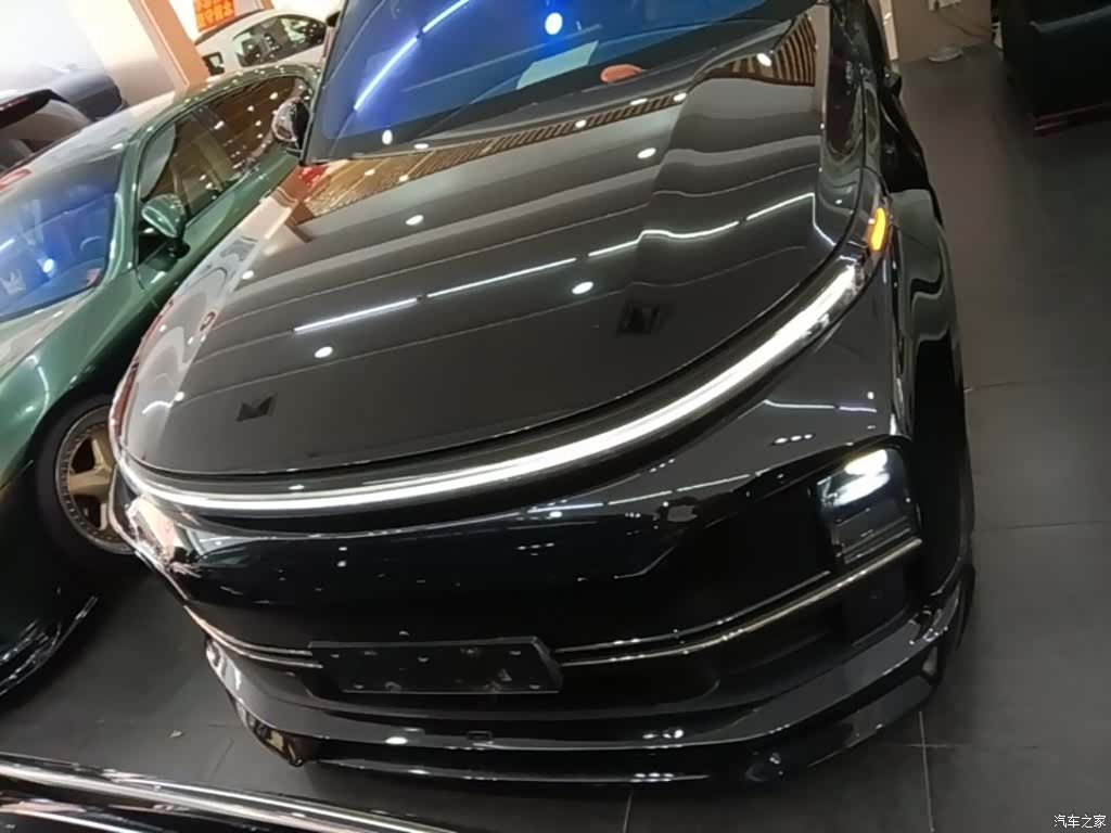 Li Auto L8, 2024 3