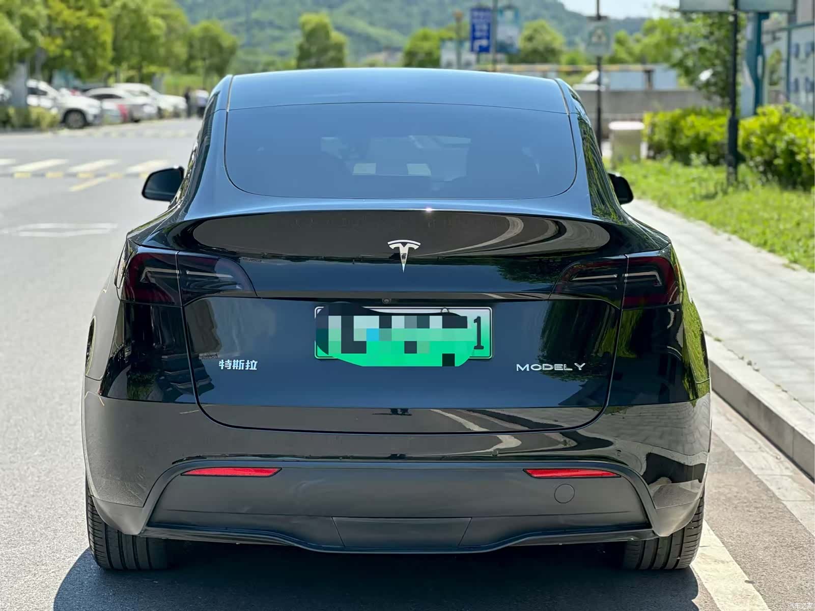 Tesla Model Y, 2022 9