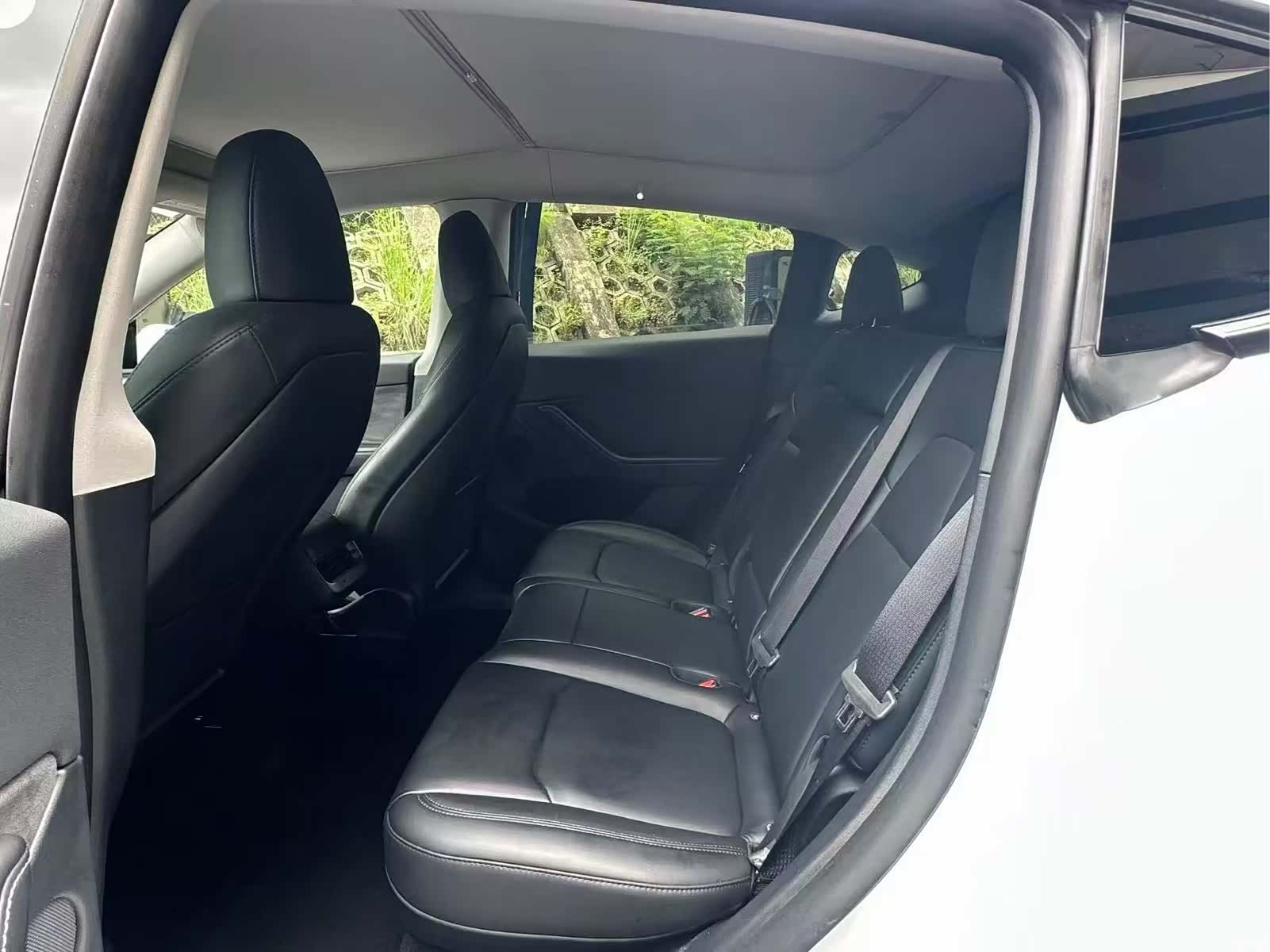 Tesla Model Y, 2024 8