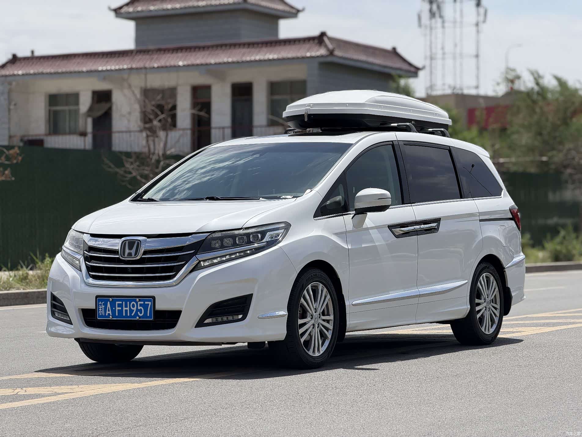 Honda Elysion, 2016 2