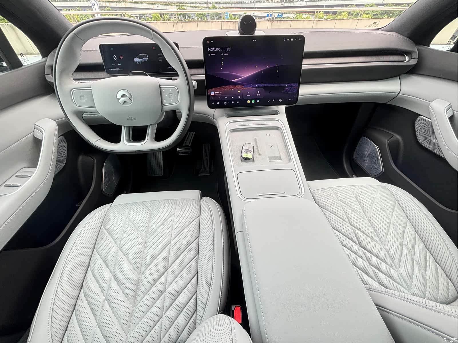 NIO ES6, 2026 9