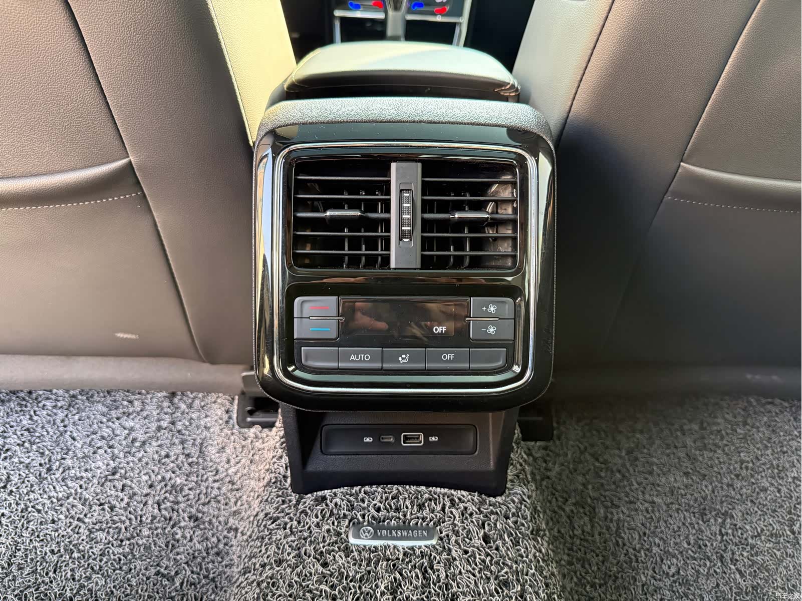 Volkswagen Passat, 2021 8