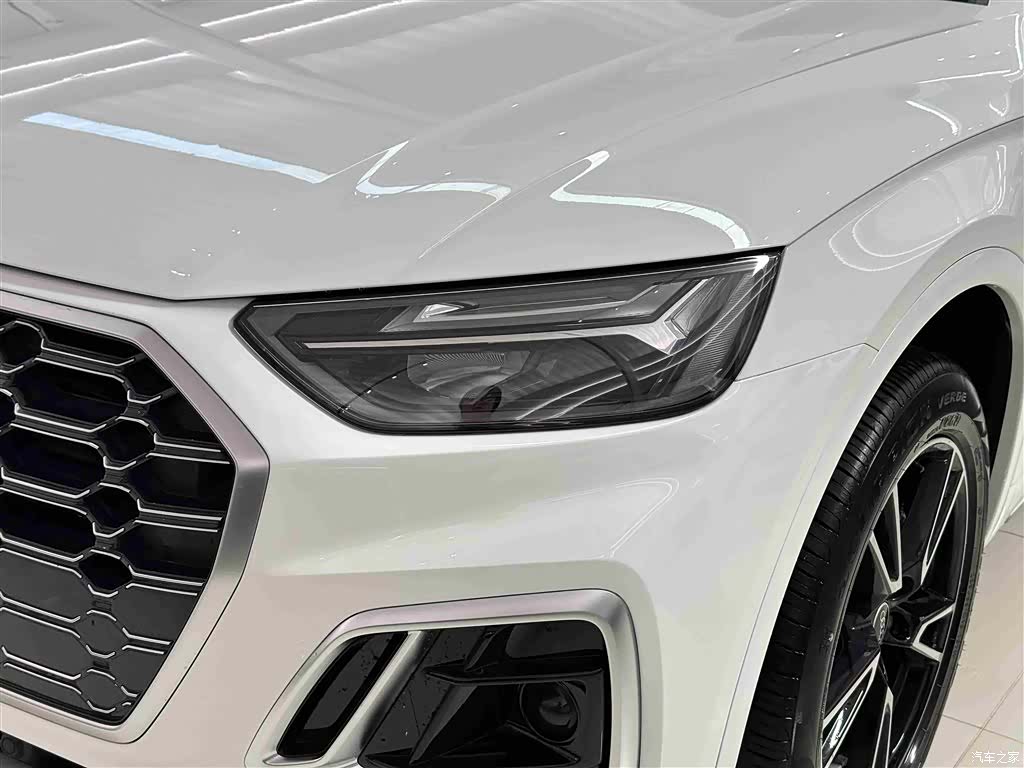 Audi Q5L, 2022 4