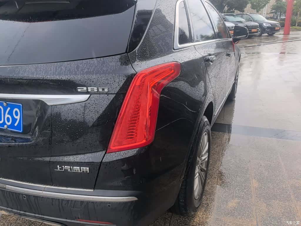 Cadillac XT5, 2016 8