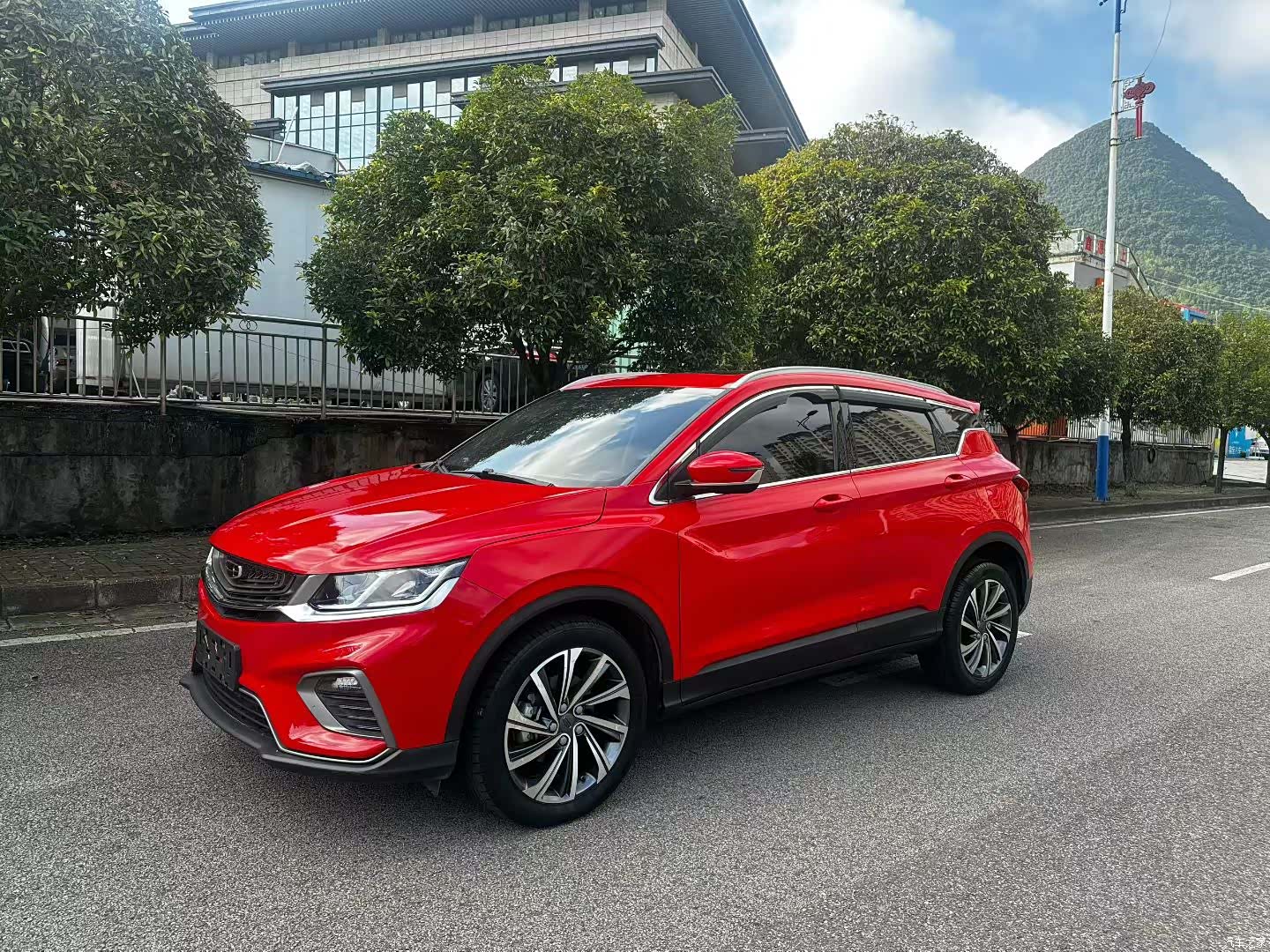 Geely Coolray, 2019 3