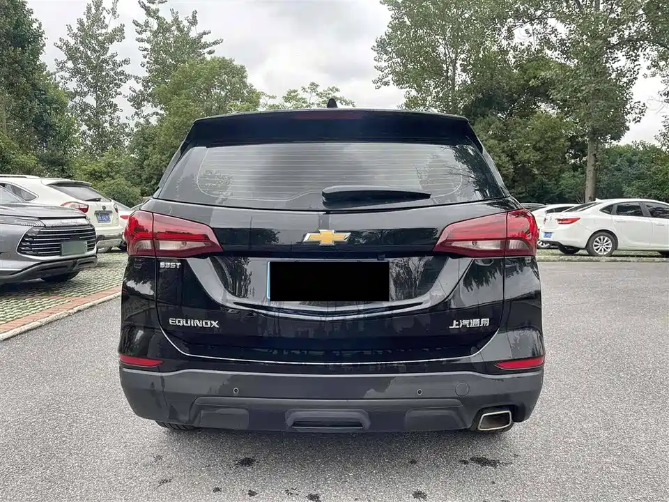 Chevrolet Explorer