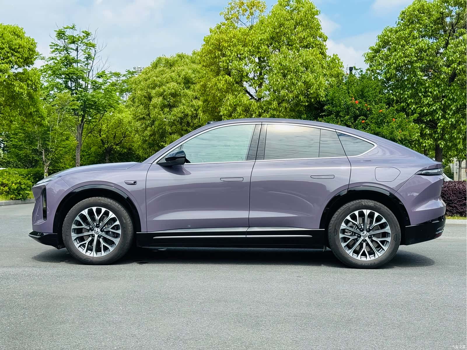 NIO EC6, 2025 4