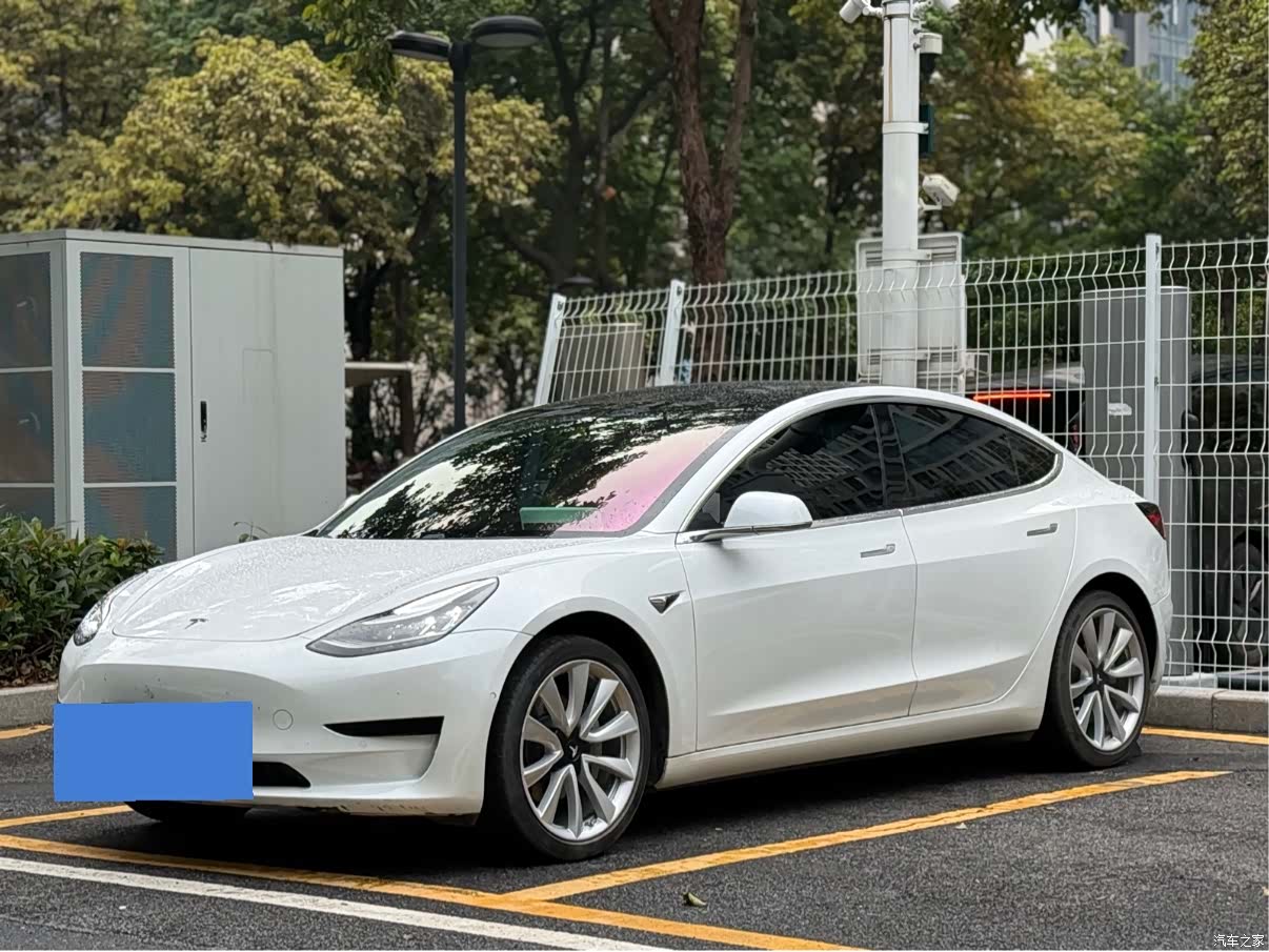 Tesla Model 3, 2020 1