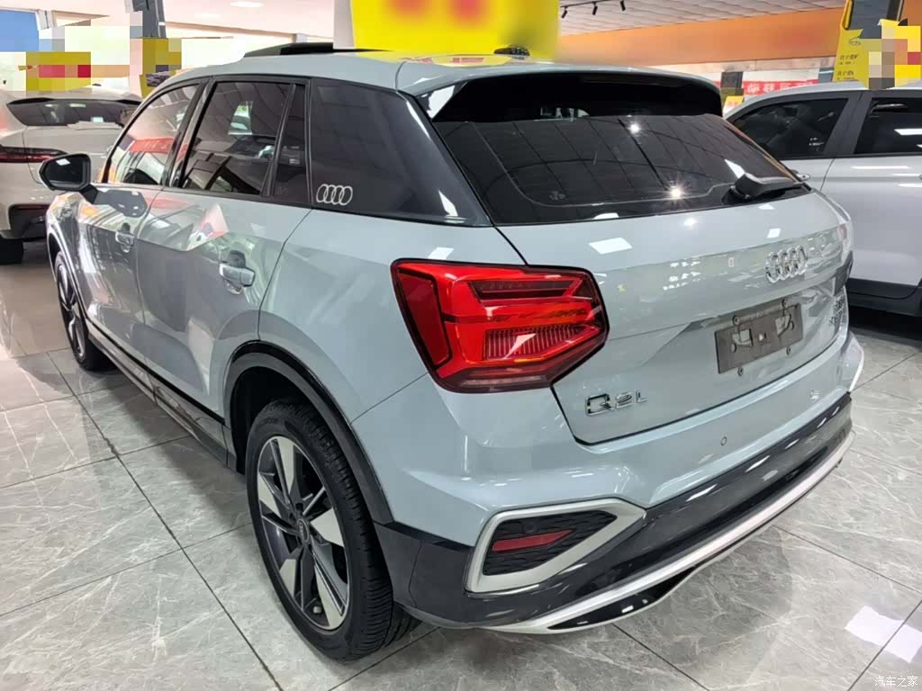 Audi Q2L, 2022 все фото