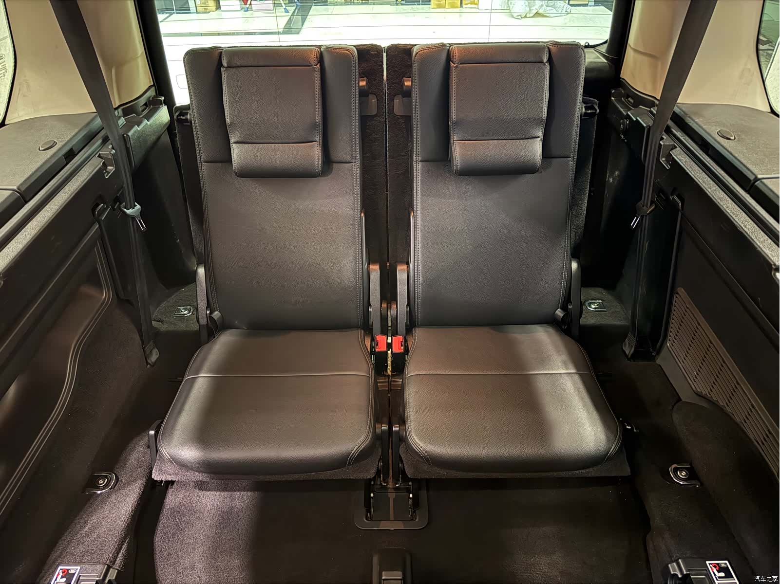 Land Rover Discovery, 2012 23