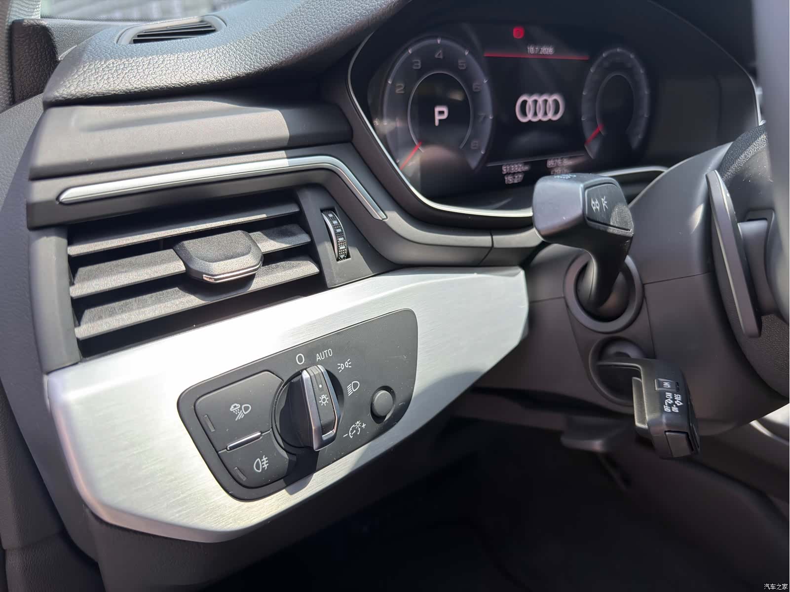 Audi A4L, 2020 19