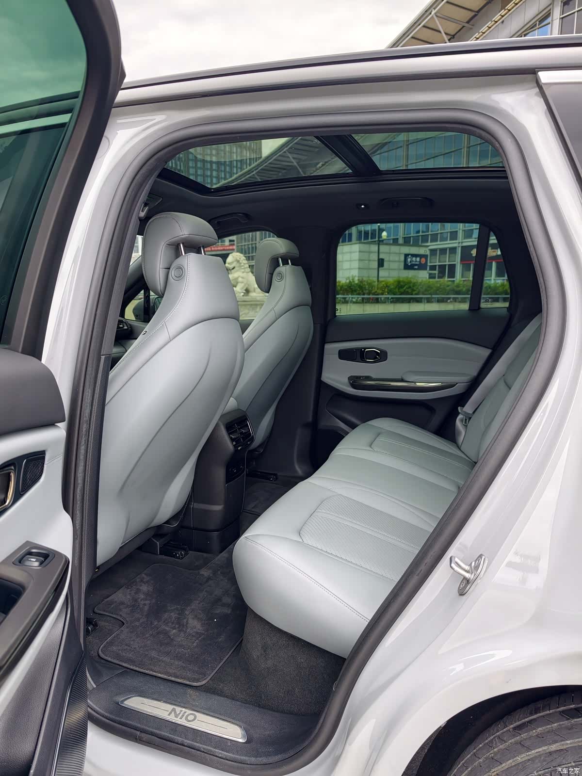 NIO ES6, 2022 11