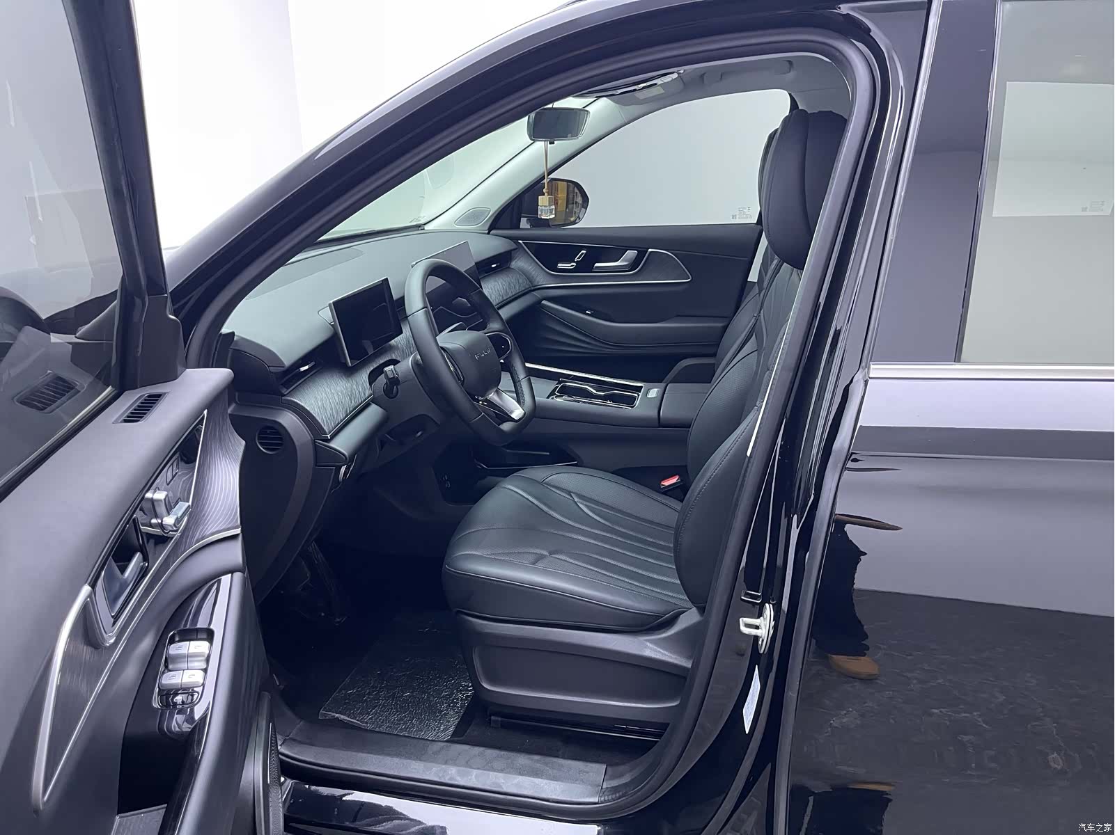 Chery T9, 2025 13