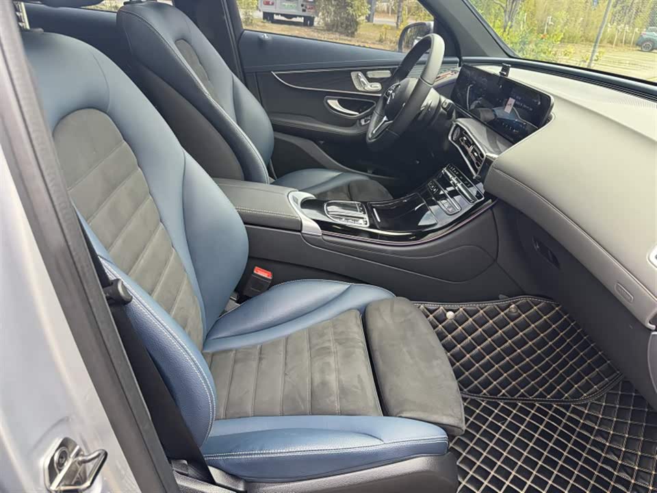 Mercedes-Benz EQC Mercedes-Benz EQC