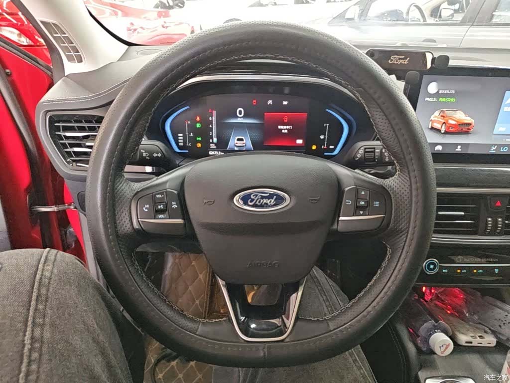 Ford Focus, 2021 11