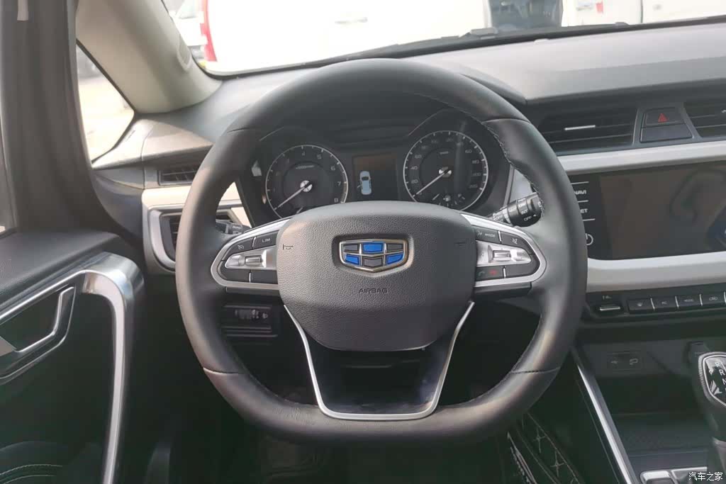 Geely X3, 2020 15