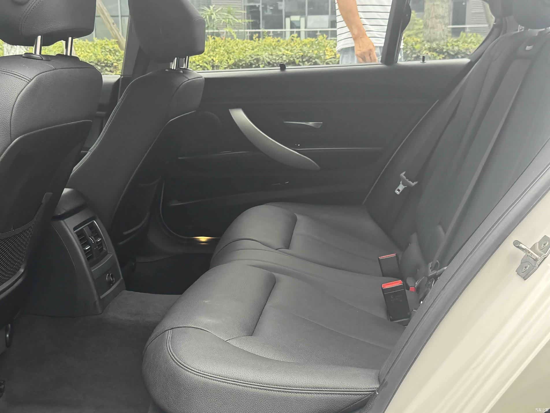 BMW 3 Series, 2016 15