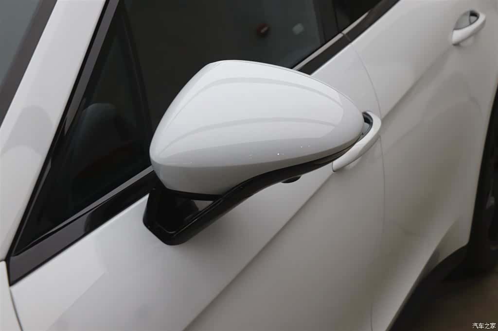 Porsche Panamera, 2023 30