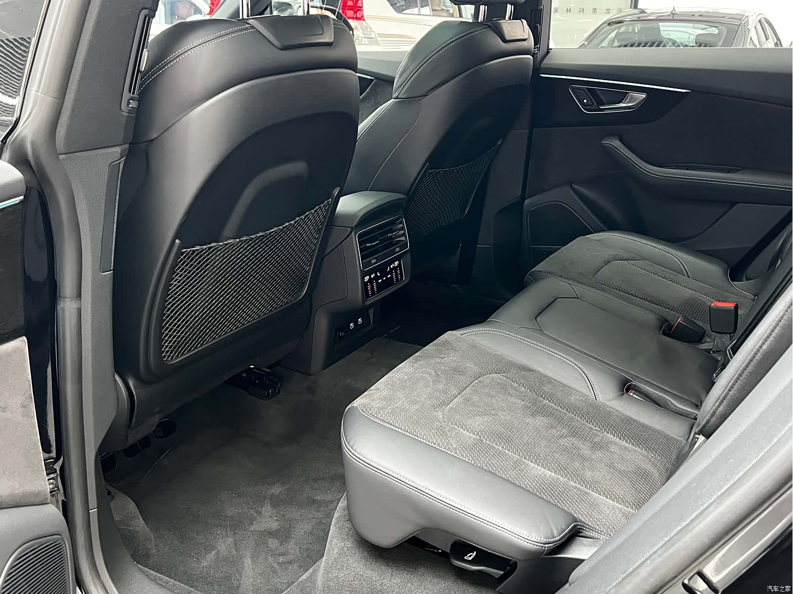 Audi Q8, 2020 20