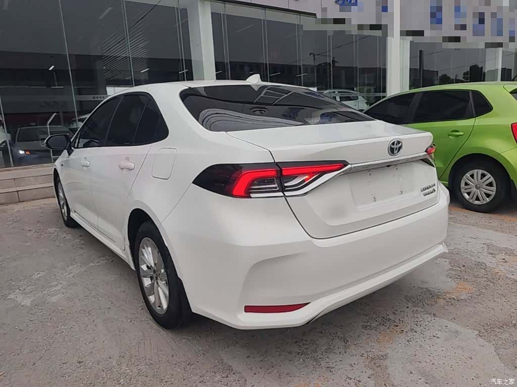 Toyota Corolla, 2022 все фото