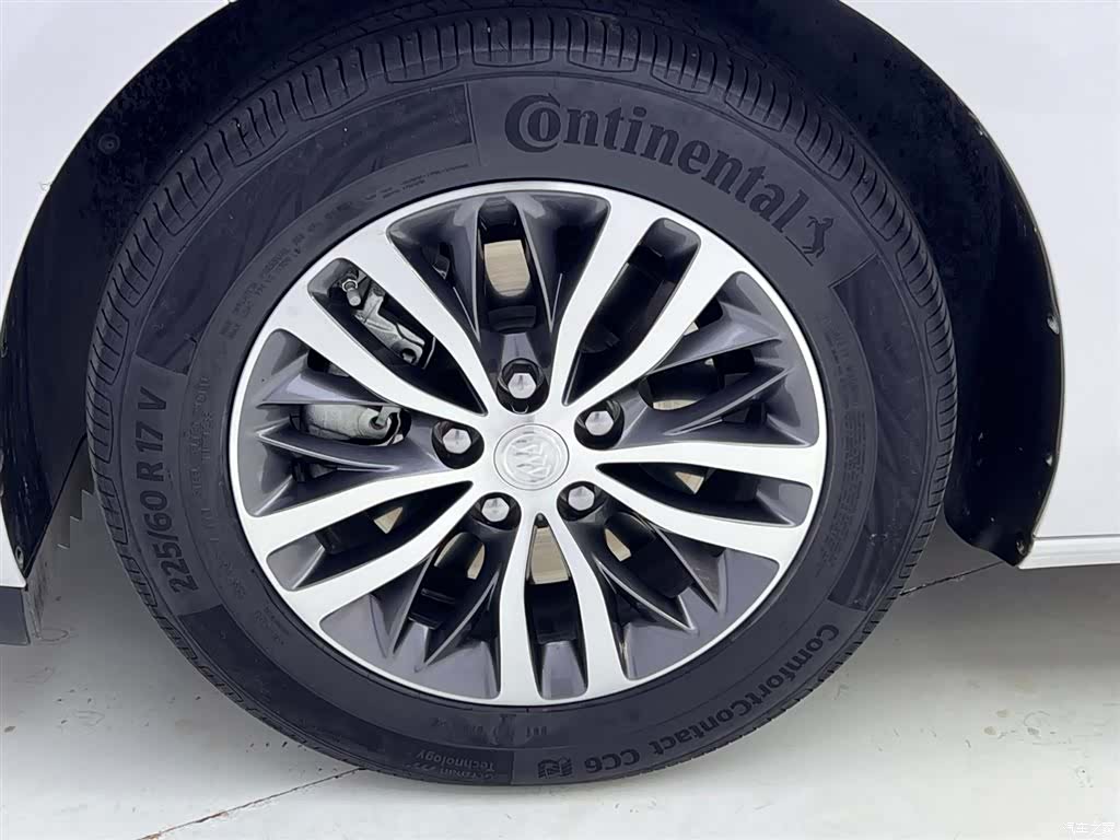 Buick GL8, 2022 11