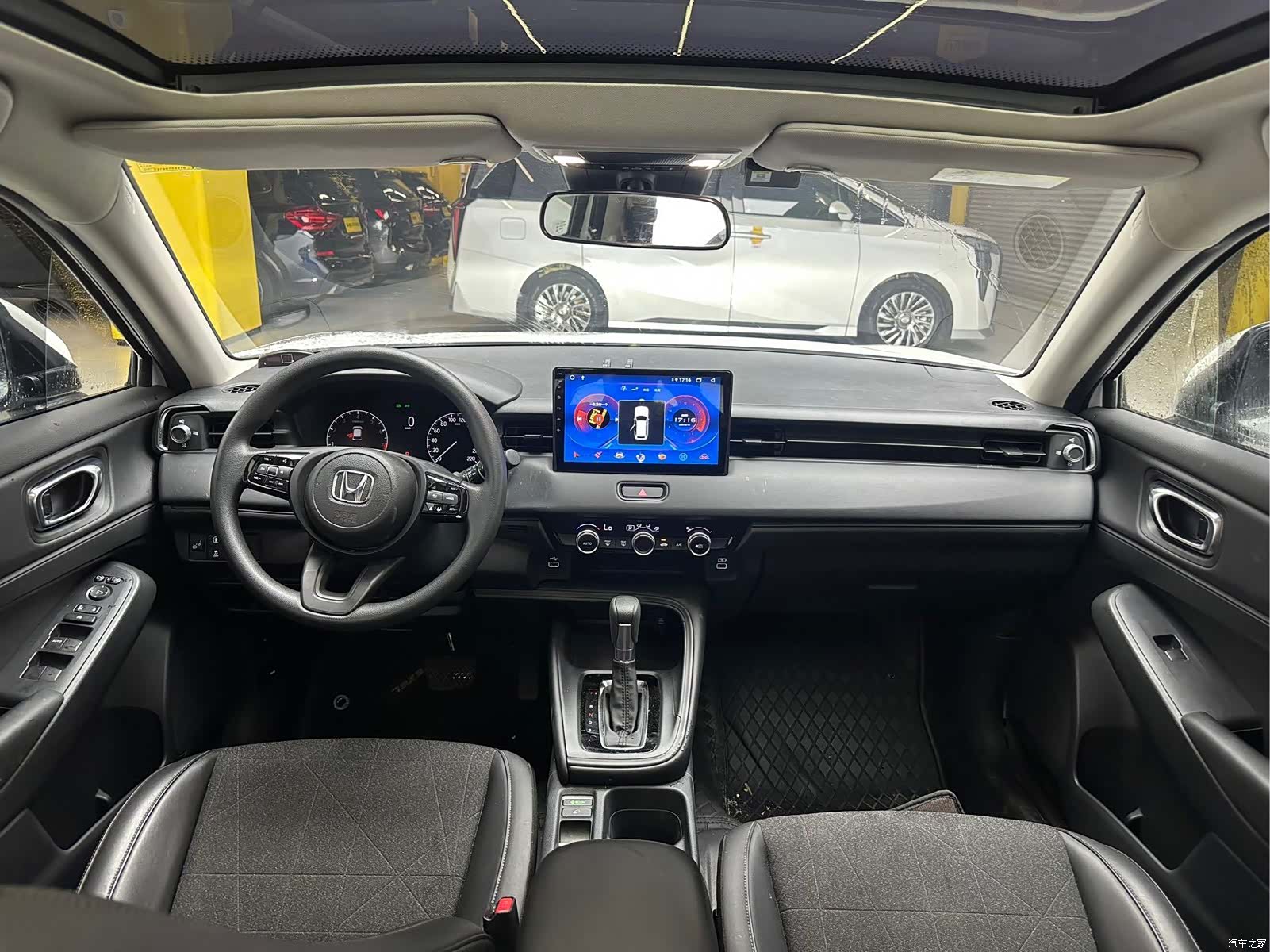 Honda Vezel, 2024 все фото