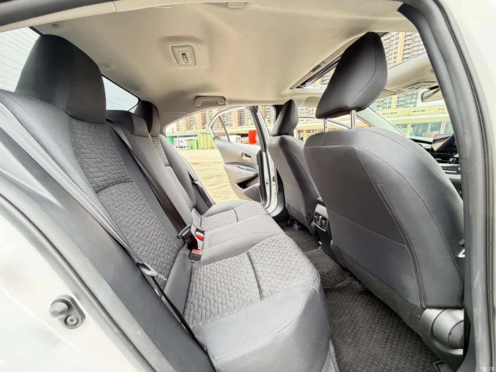 Toyota Corolla, 2023 10