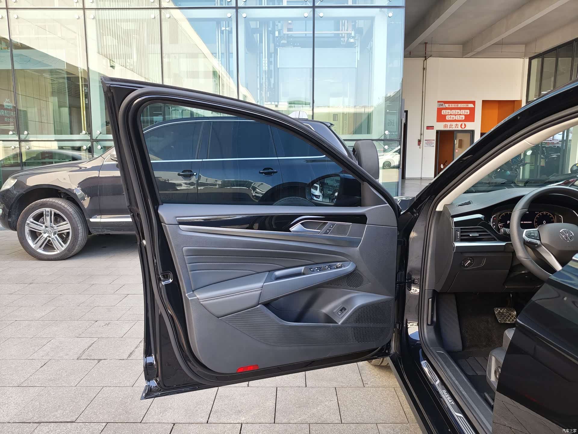 Volkswagen Passat, 2024 9