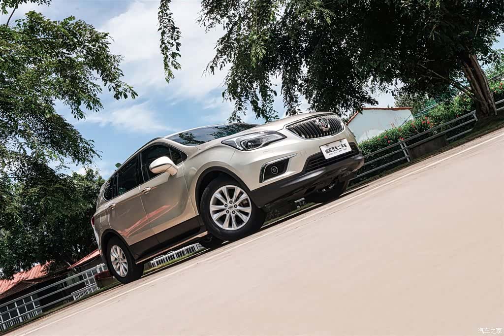 Buick Envision Plus, 2017 4