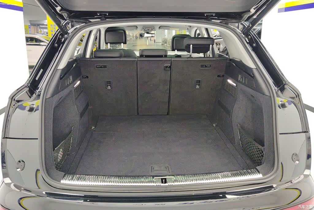 Audi Q5L, 2022 4