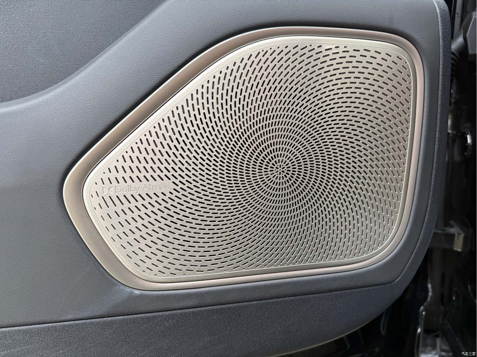 NIO EC6, 2025 23