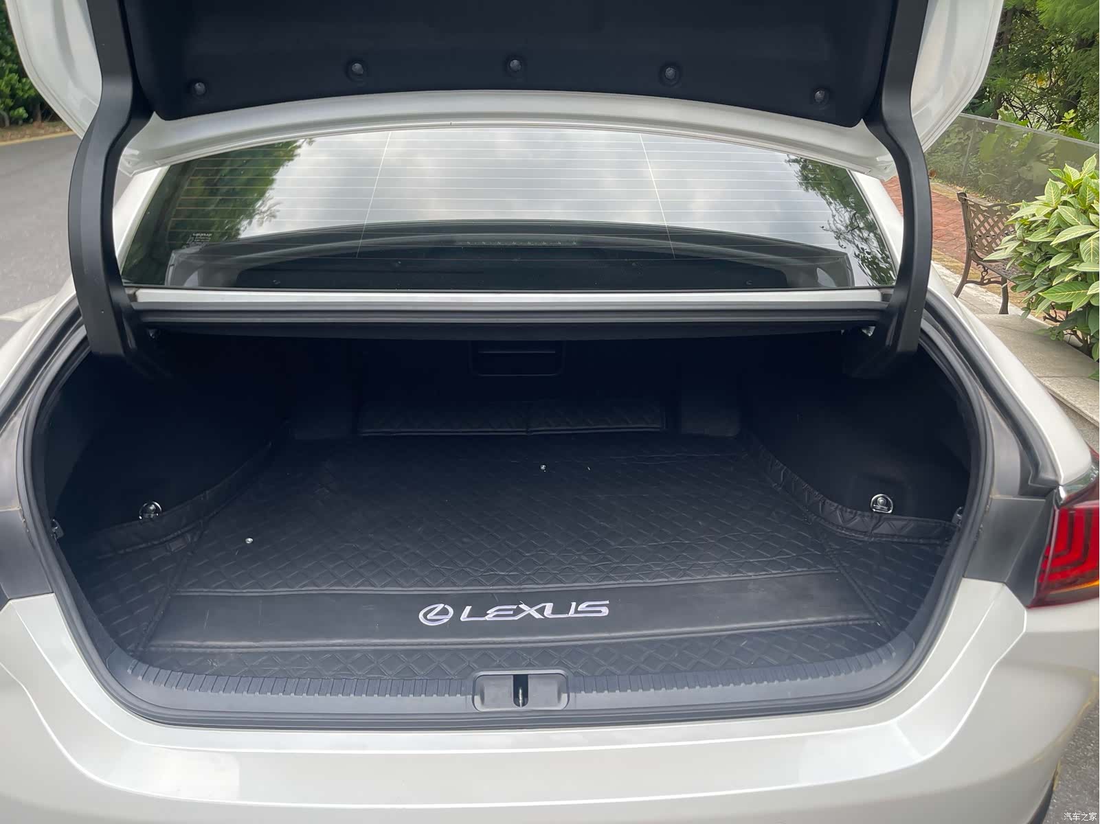 Lexus ES, 2024 24