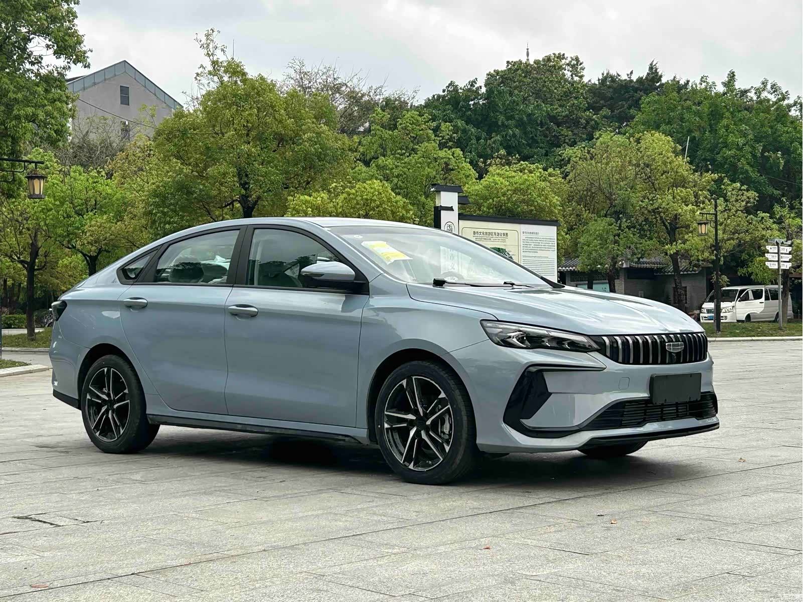 Geely Binray, 2026 3